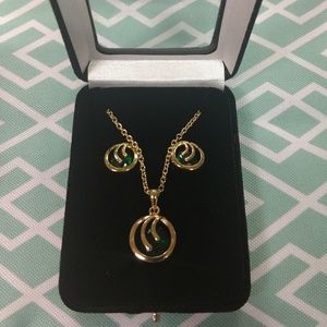 2 Piece Earring and Necklace Gift Set
